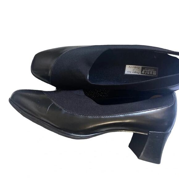 MUNRO American Dahlia Black/Polish/Stretch shoes size 7.5W - Picture 1 of 10